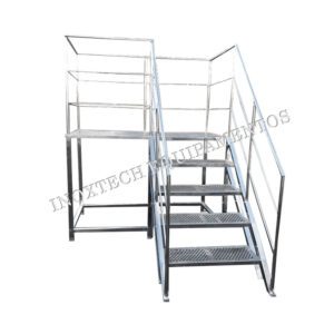 PLATAFORMA EM AÇO INOX